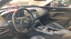 جاكوار XE